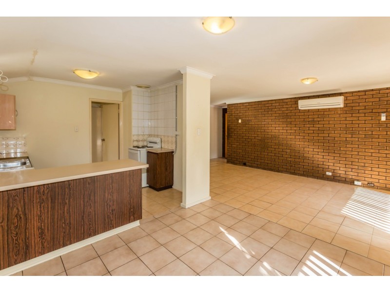 182 Clayton Street, Bellevue WA 6056