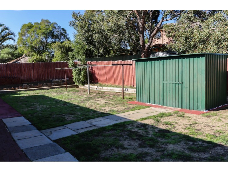 182 Clayton Street, Bellevue WA 6056