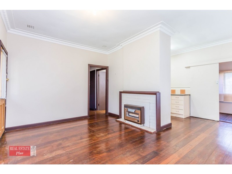 11 Gladstone Avenue, Swan View WA 6056