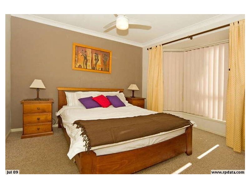 63 Flinders Crescent, Forest Lake QLD 4078