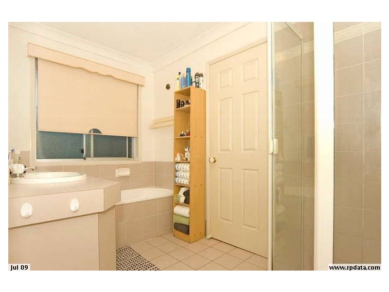 63 Flinders Crescent, Forest Lake QLD 4078