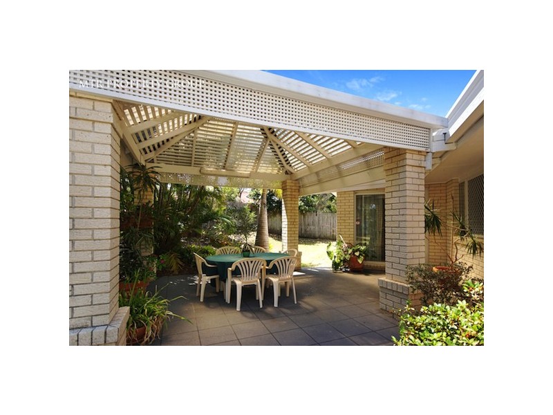 2 Greenstead Way, Forest Lake QLD 4078