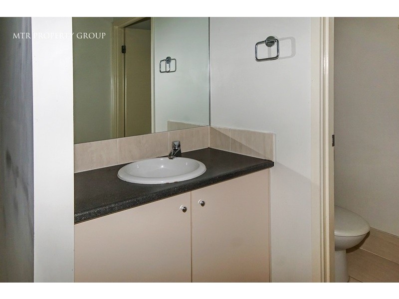 16 Elm Place, Heathwood QLD 4110