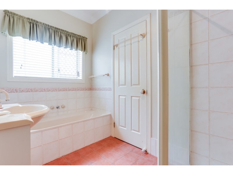 3 Prospect Crescent, Forest Lake QLD 4078