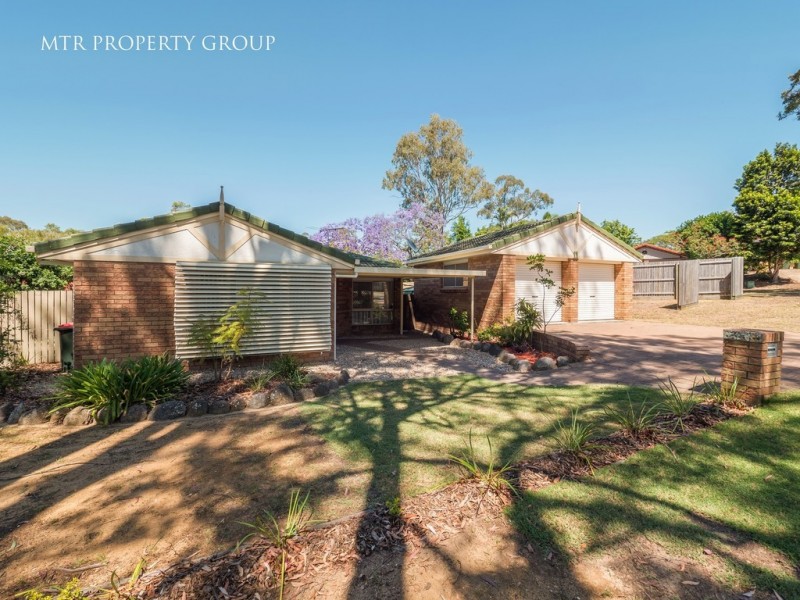 11 Springfield Place, Forest Lake QLD 4078