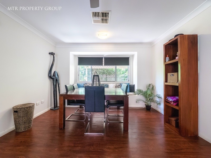 25 Solander Cct, Forest Lake QLD 4078