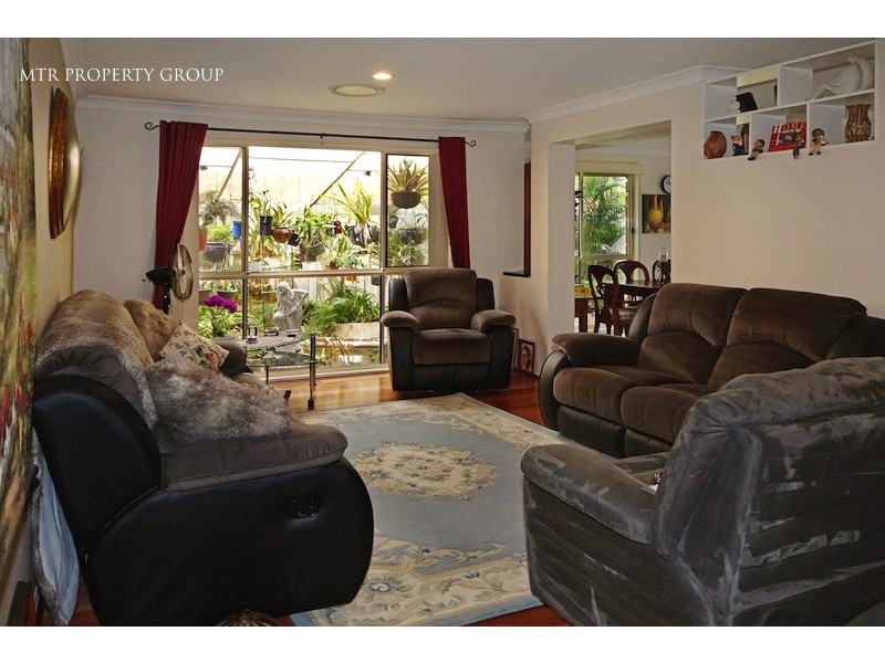 11 Tully Street, Forest Lake QLD 4078