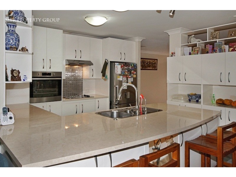 11 Tully Street, Forest Lake QLD 4078