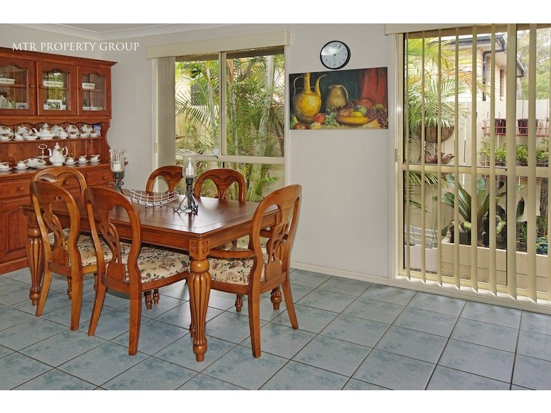 11 Tully Street, Forest Lake QLD 4078