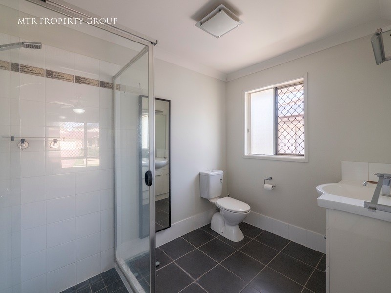 59 Moran Crescent, Forest Lake QLD 4078