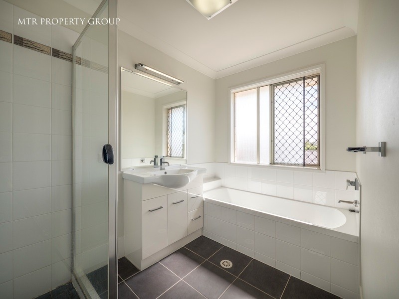 59 Moran Crescent, Forest Lake QLD 4078