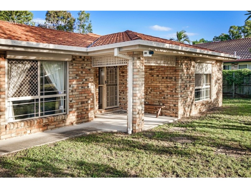 122 Laricina Circuit, Forest Lake QLD 4078