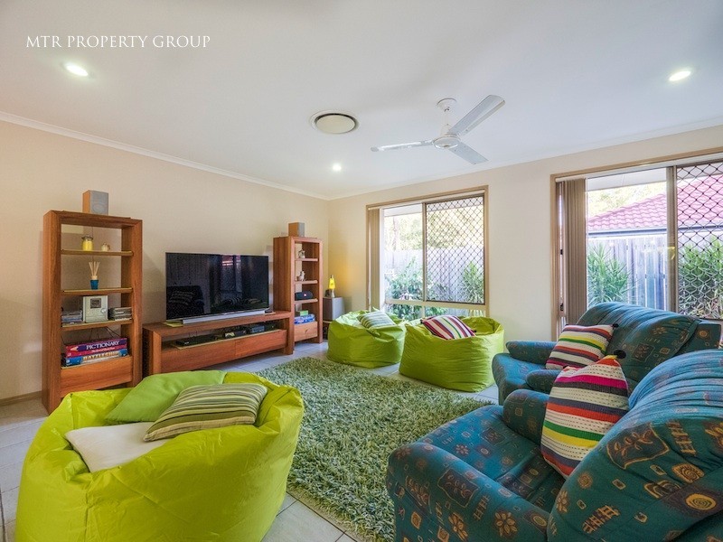 28 Glorious Way, Forest Lake QLD 4078