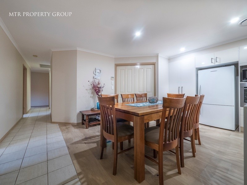 28 Glorious Way, Forest Lake QLD 4078