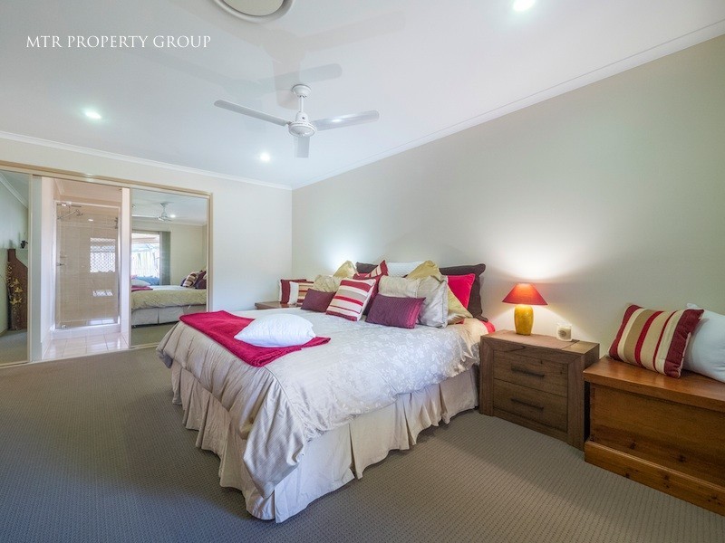 28 Glorious Way, Forest Lake QLD 4078