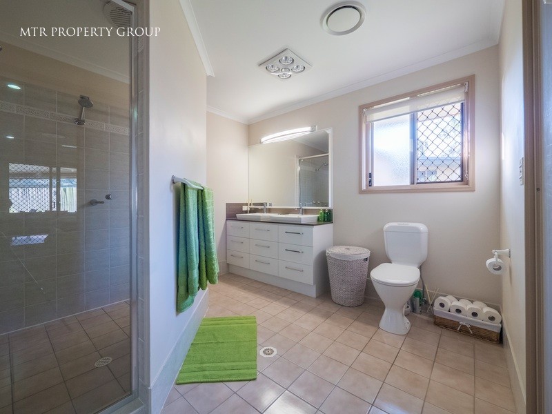 28 Glorious Way, Forest Lake QLD 4078