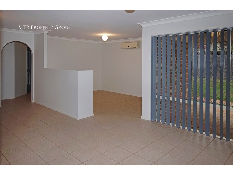 10 Tasman Place, Forest Lake QLD 4078