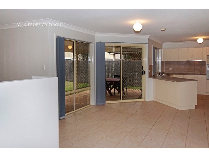 10 Tasman Place, Forest Lake QLD 4078