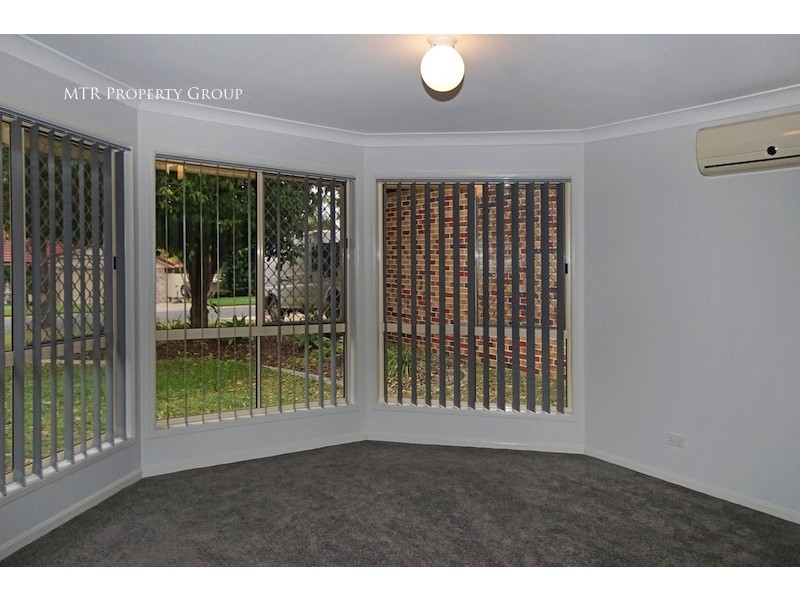 10 Tasman Place, Forest Lake QLD 4078