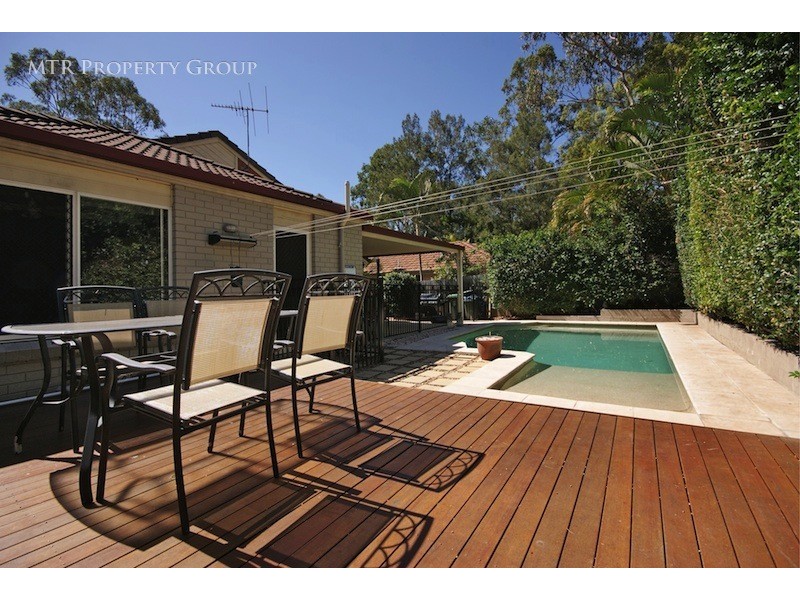 14 St James Street, Forest Lake QLD 4078