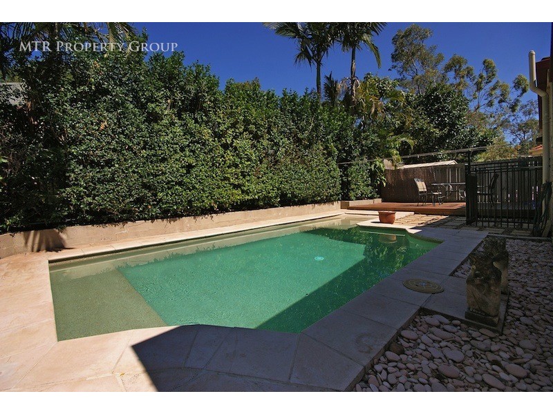 14 St James Street, Forest Lake QLD 4078