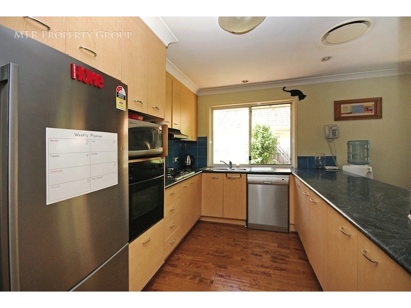 14 St James Street, Forest Lake QLD 4078