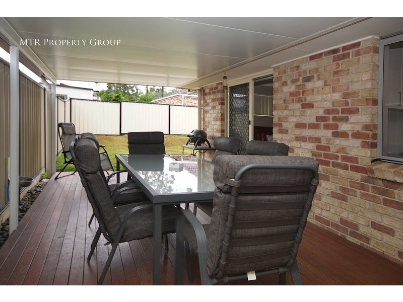 27 Carolina Parade, Forest Lake QLD 4078