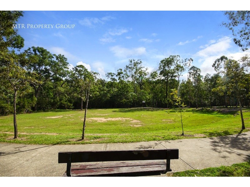 27 Carolina Parade, Forest Lake QLD 4078