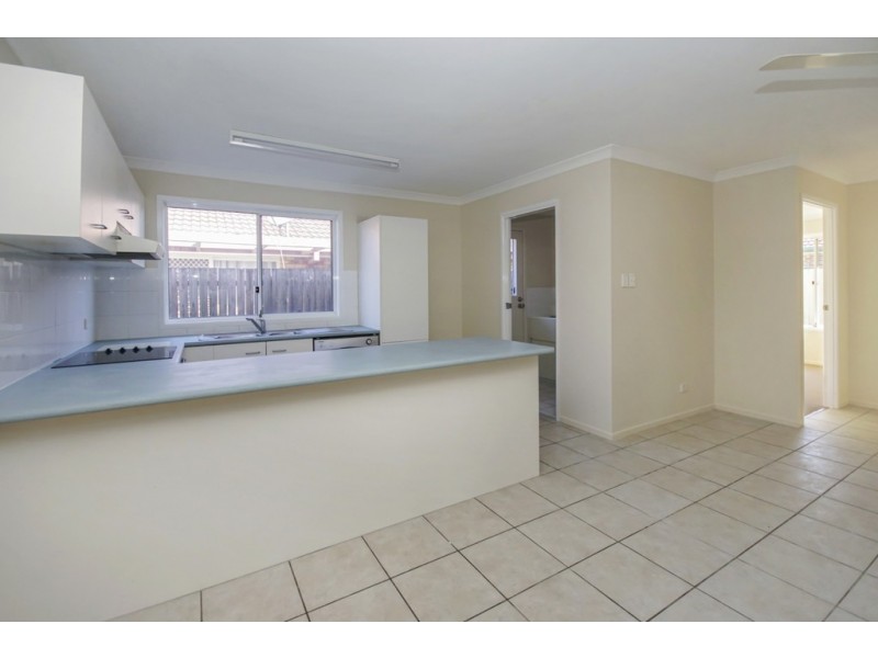 81 Alexandrina Circuit, Forest Lake QLD 4078