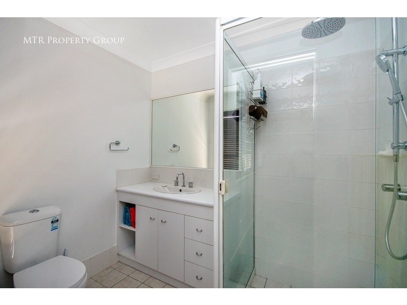 6 Beerwah Place, Forest Lake QLD 4078