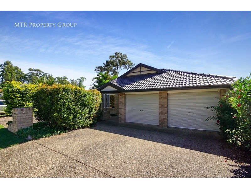 6 Beerwah Place, Forest Lake QLD 4078