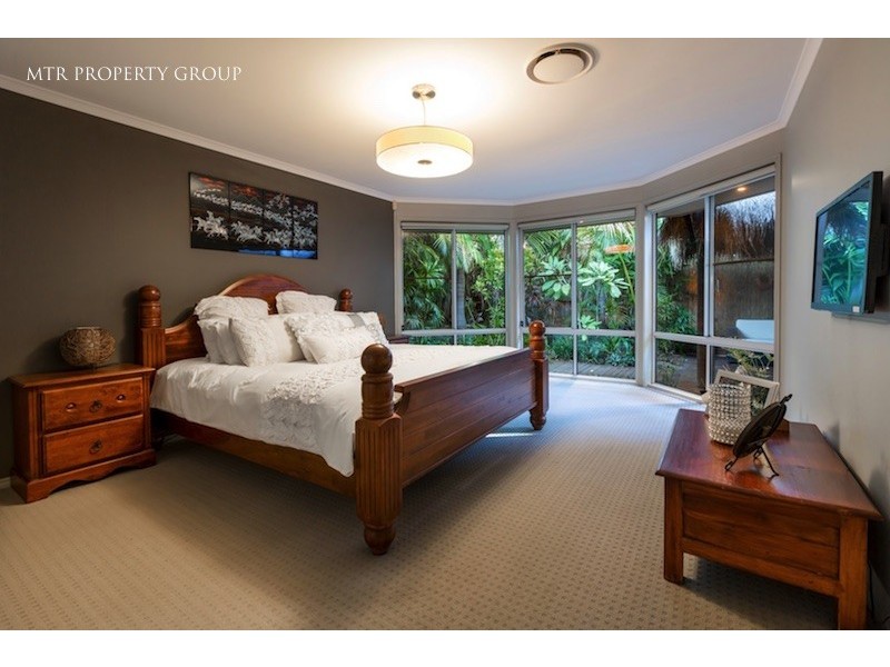 22 Cypress Street, Heathwood QLD 4110