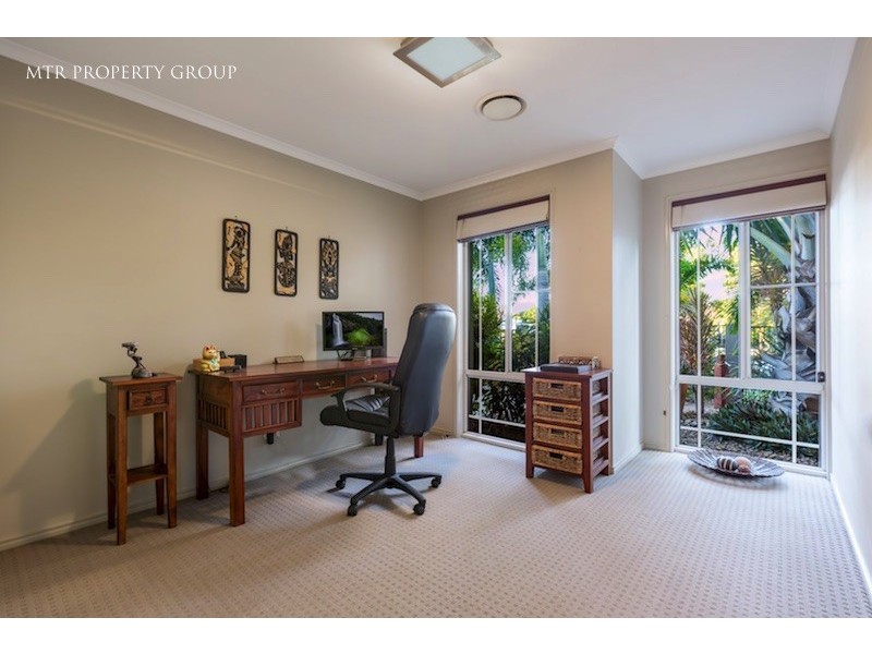 22 Cypress Street, Heathwood QLD 4110