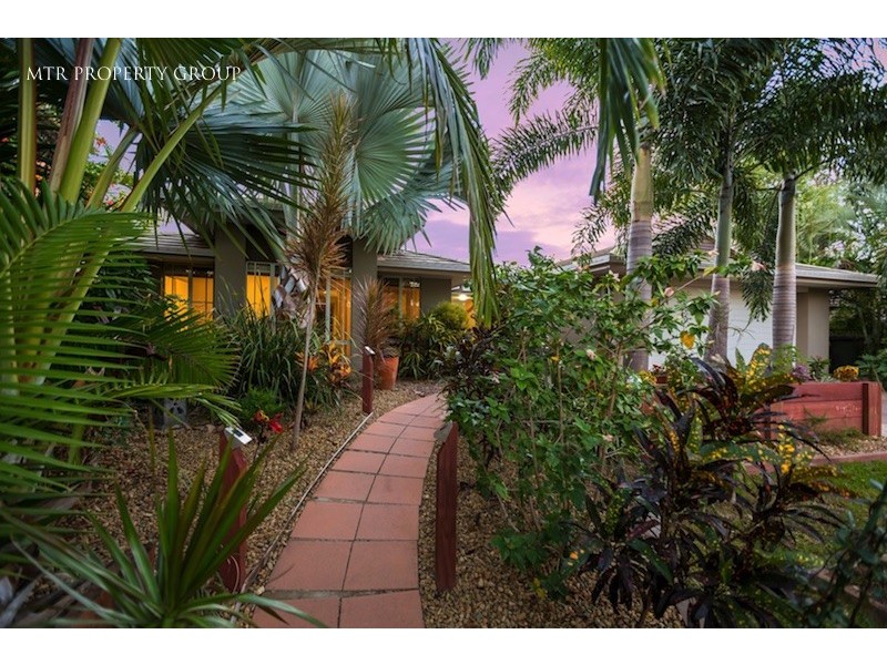 22 Cypress Street, Heathwood QLD 4110