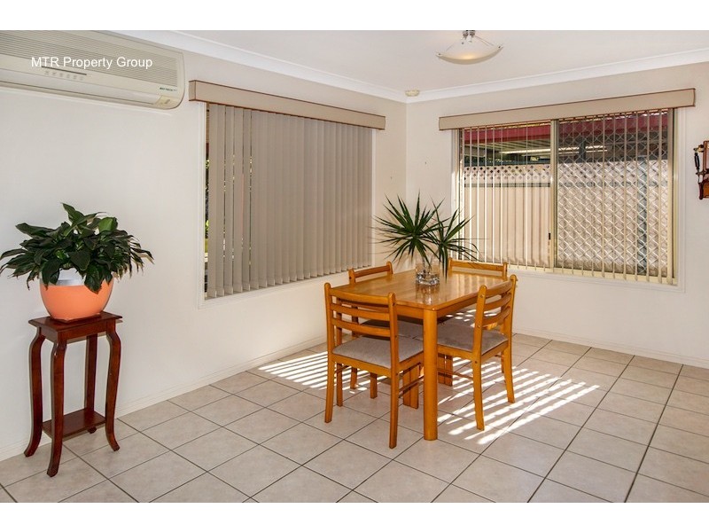 25 Serrata Circuit, Forest Lake QLD 4078