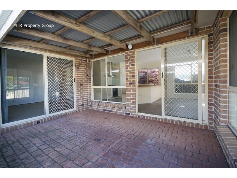 27 Rimu Crescent, Forest Lake QLD 4078