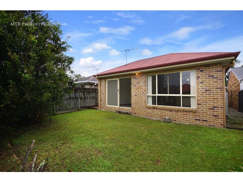 27 Rimu Crescent, Forest Lake QLD 4078