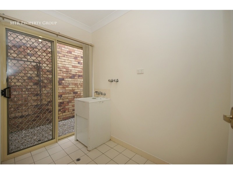 27 Rimu Crescent, Forest Lake QLD 4078