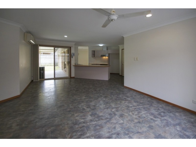 15 Serrata Circuit, Forest Lake QLD 4078