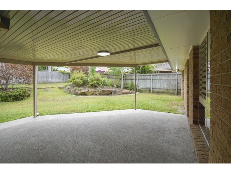 15 Serrata Circuit, Forest Lake QLD 4078