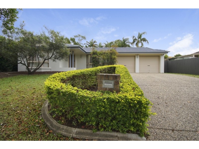 15 Serrata Circuit, Forest Lake QLD 4078