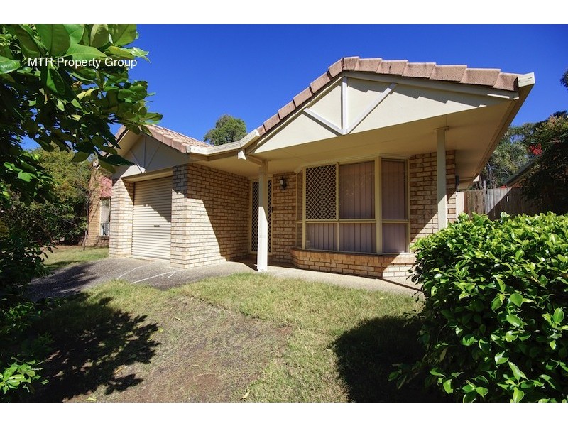 4 McKenzie Place, Forest Lake QLD 4078