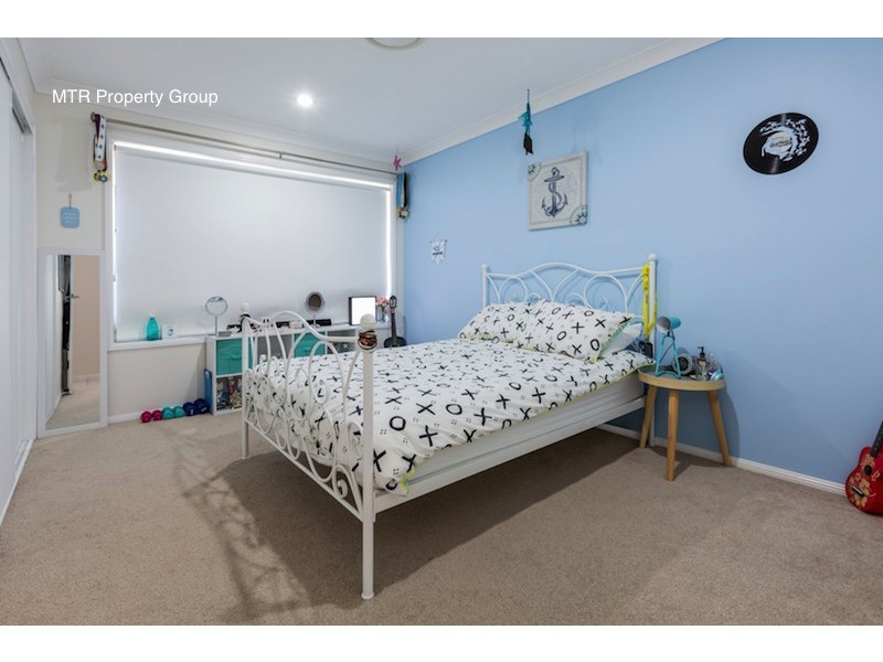 39 Amara Crescent, Forest Lake QLD 4078