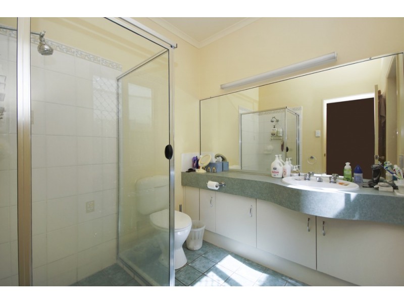 11 Montego Way, Forest Lake QLD 4078