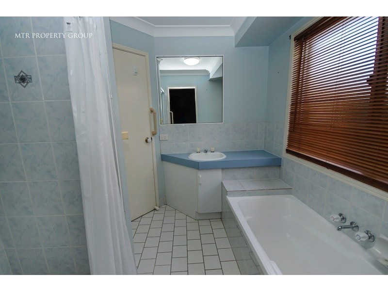 1 Collingrove Place, Forest Lake QLD 4078