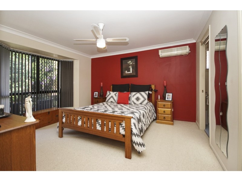 27 Centennial Way, Forest Lake QLD 4078