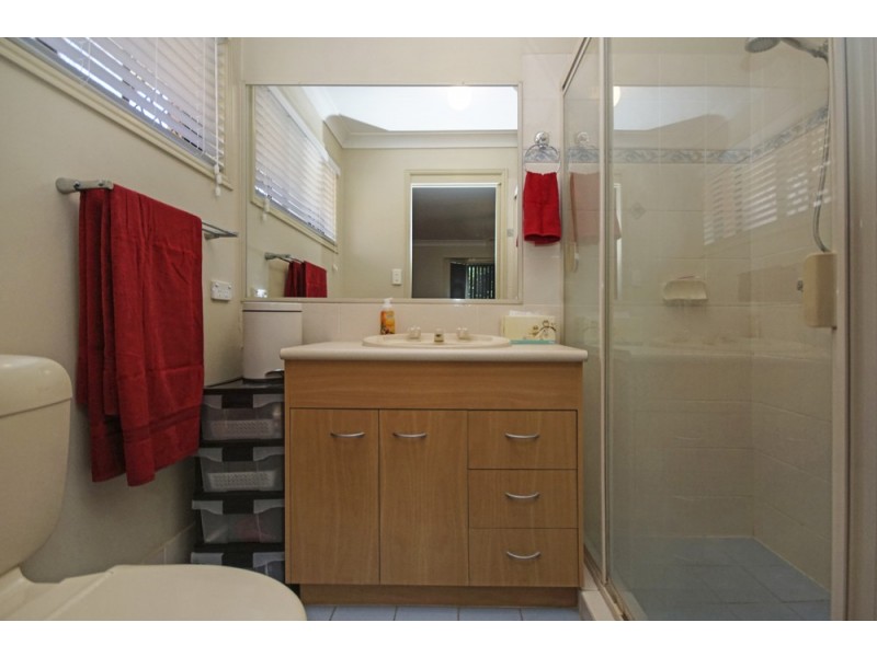 27 Centennial Way, Forest Lake QLD 4078