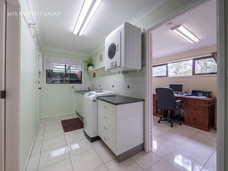 109 Talinga Drive, Park Ridge QLD 4125