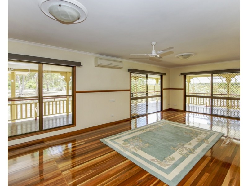 86 Devries Road, Pallara QLD 4110