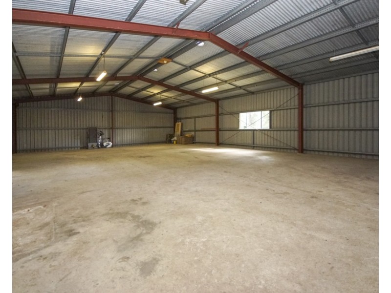 86 Devries Road, Pallara QLD 4110